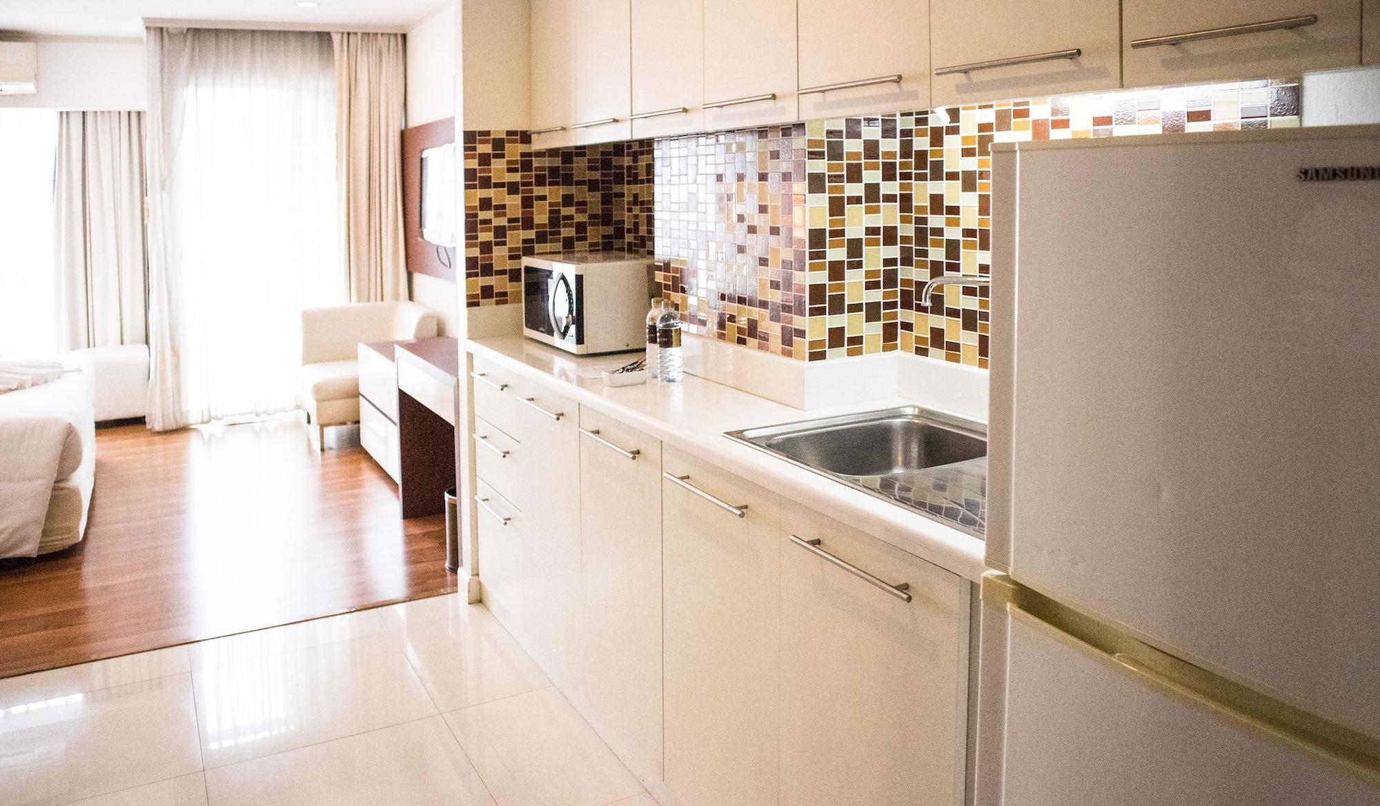 Sathorn Grace Serviced Residence Bangkok Ngoại thất bức ảnh