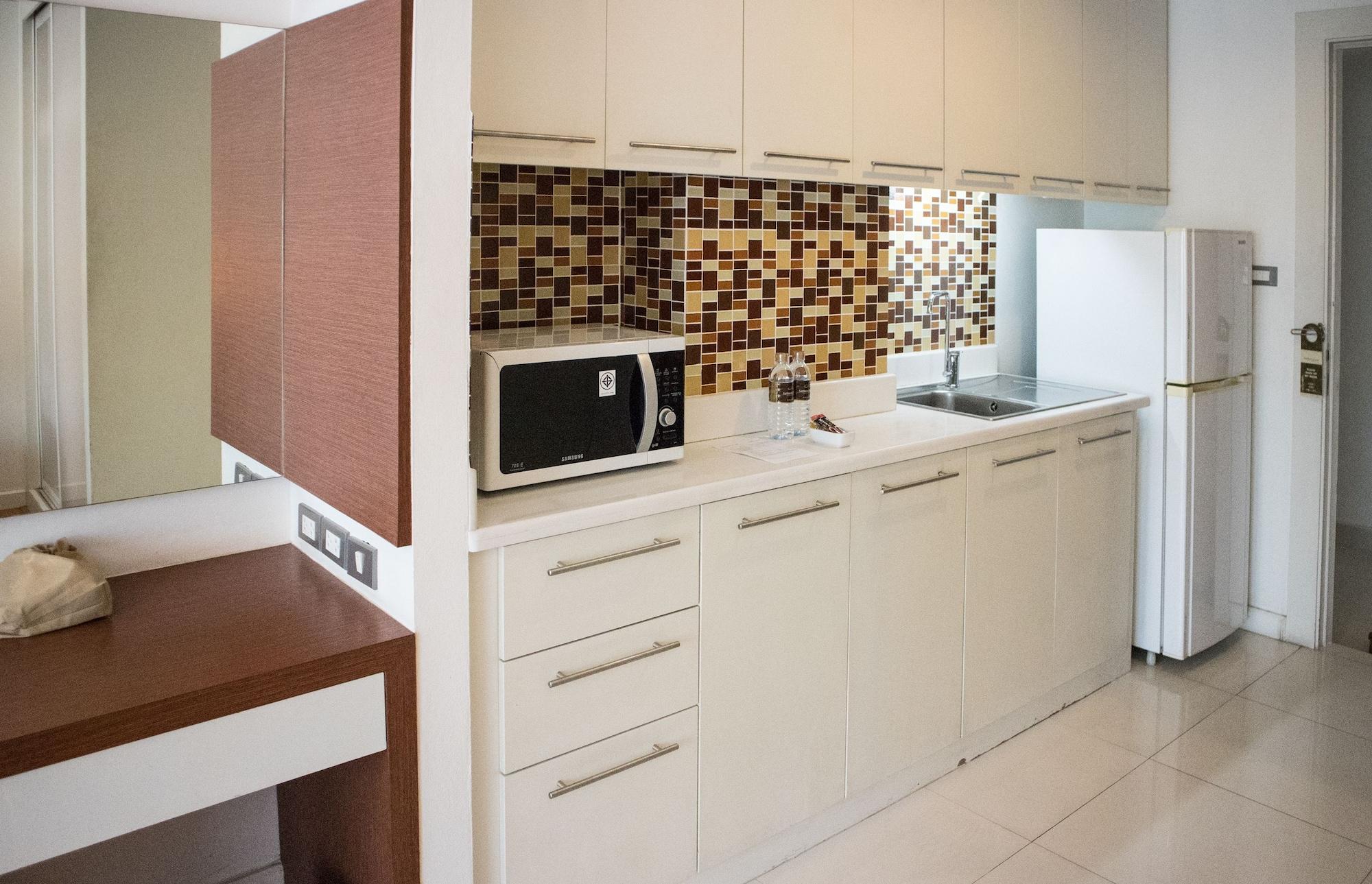 Sathorn Grace Serviced Residence Bangkok Ngoại thất bức ảnh