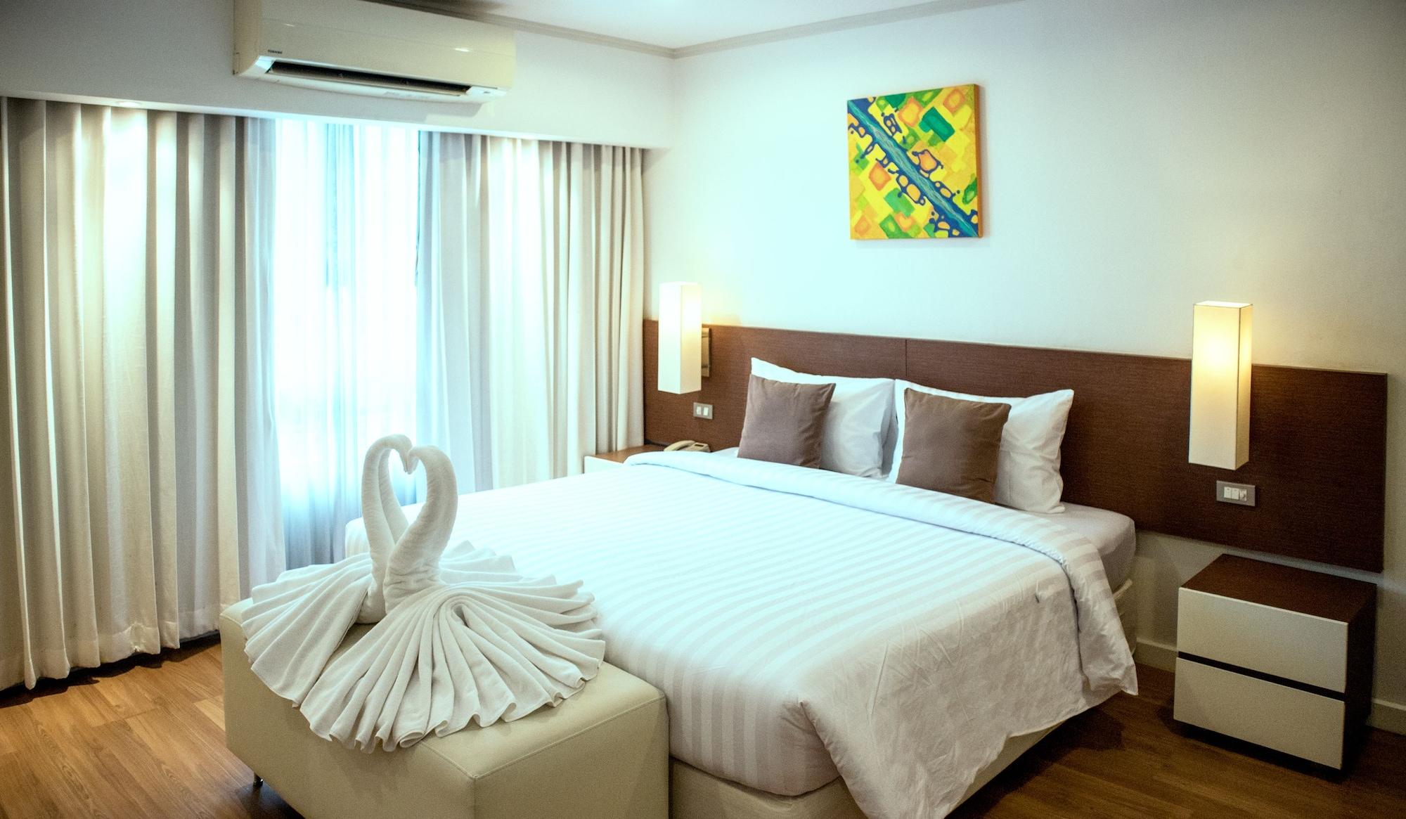 Sathorn Grace Serviced Residence Bangkok Ngoại thất bức ảnh
