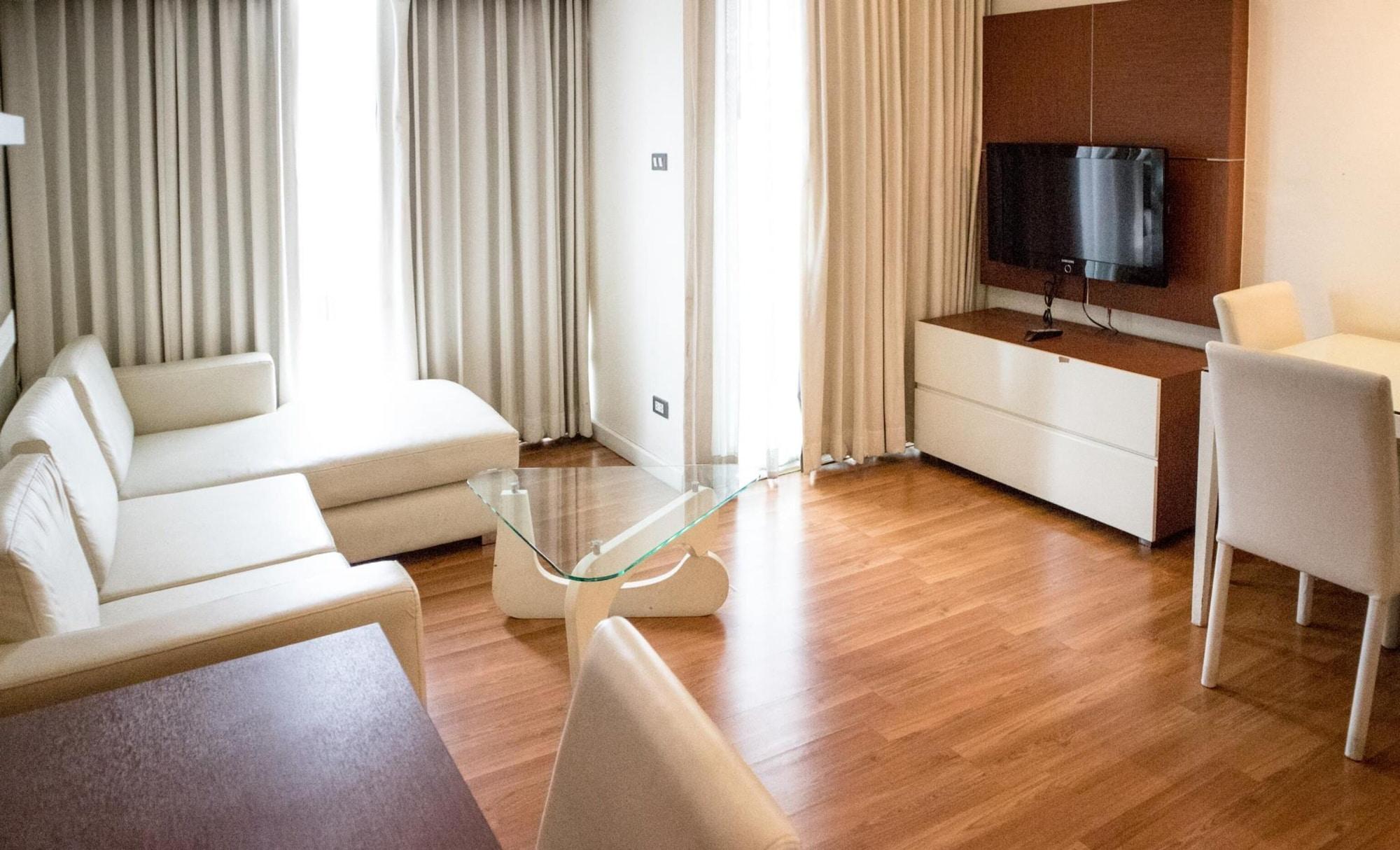 Sathorn Grace Serviced Residence Bangkok Ngoại thất bức ảnh