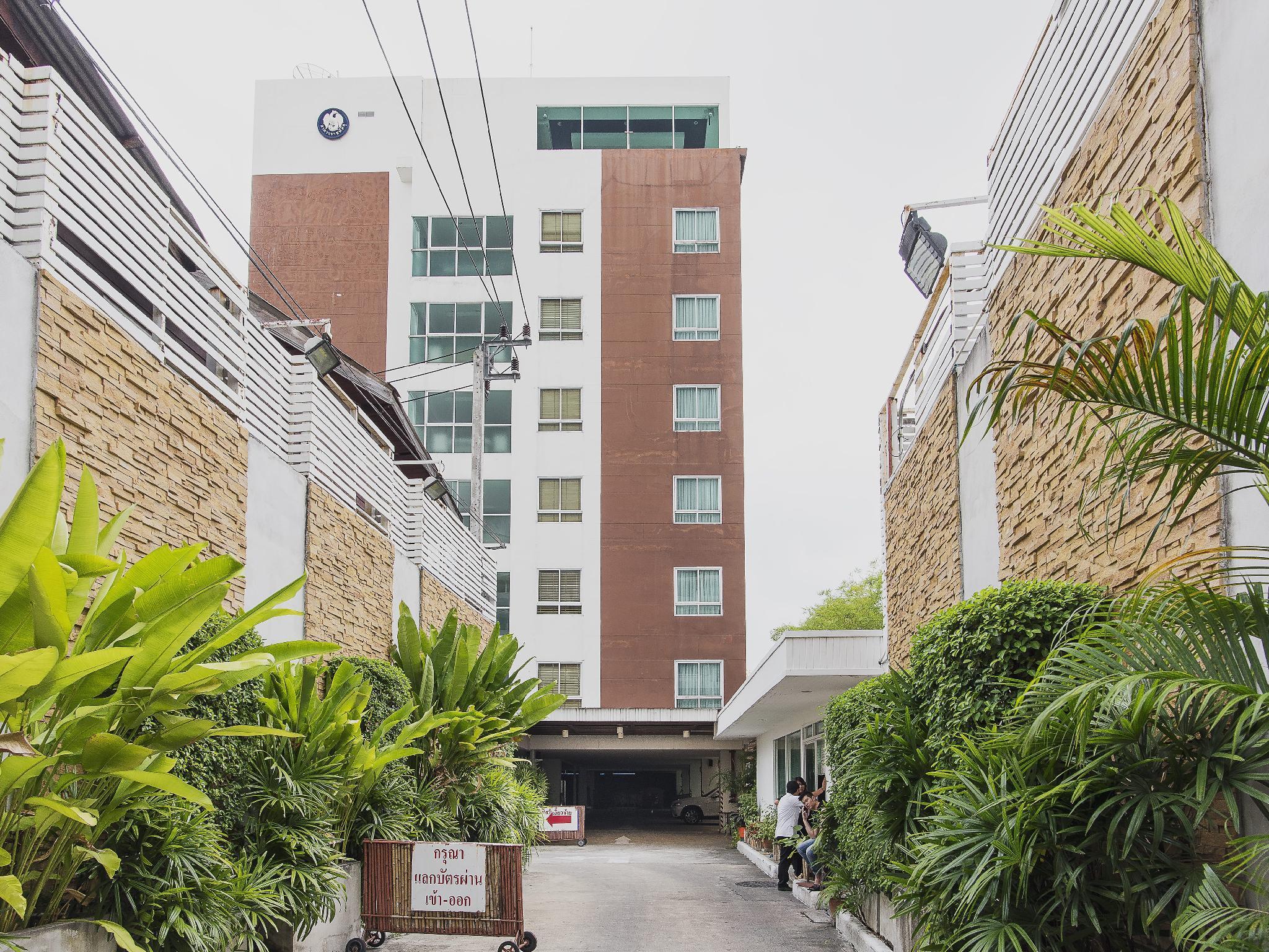 Sathorn Grace Serviced Residence Bangkok Ngoại thất bức ảnh